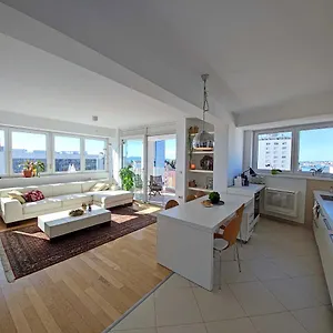 apartment-diva-zadar-23000.hotelinzadar.com/
